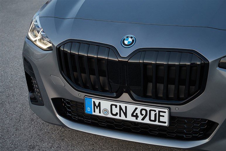 新型BMW 2シリーズ アクティブ ツアラーは後輪駆動モデル級のスポーツツアラーに成長。日本導入グレードはどうなる？