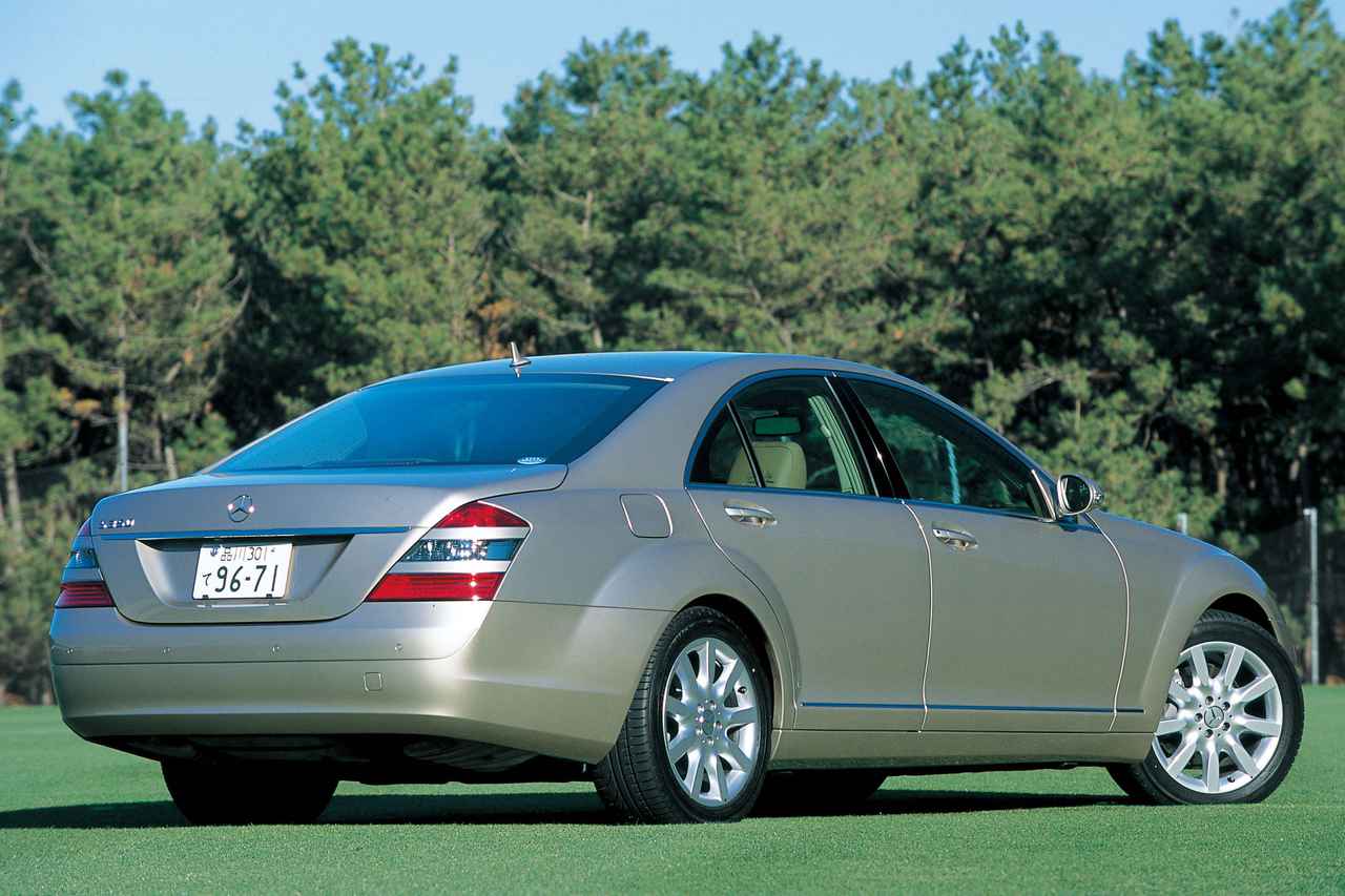 ヒットの法則142 メルセデス ベンツs350 S500との外観での識別点はエンブレムのみ それが彼らの流儀だった Webモーターマガジン 自動車情報サイト 新車 中古車 Carview