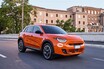 フィアットが新型SUV「セイチェントイー（600e）」発売。ヤリス級EVで来春にはHVも導入