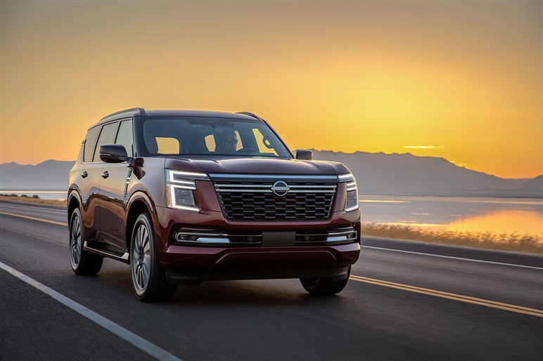 【横幅2mオーバー】さすが本場の“L”サイズ！　アメリカ日産の新型フルサイズSUV「アルマダ」公開