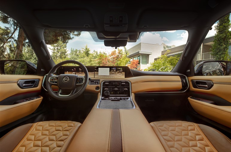 【横幅2mオーバー】さすが本場の“L”サイズ！　アメリカ日産の新型フルサイズSUV「アルマダ」公開