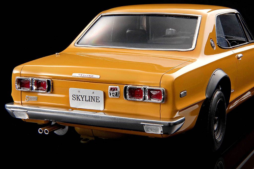 訳あり激安　早い者勝ち　ハコスカGT-R白ビッグサイズ1/12 1/64 SKYLINE GT-R V8 Drift (Hakosuka) WHITE【PR640113