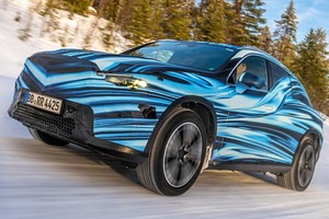EQCを間もなく置換　メルセデス・ベンツGLC EV　新技術満載の試作車へ試乗　 発表は9月