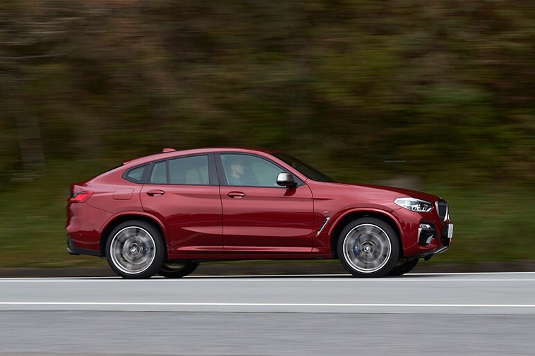 “10cm浮いて走るスポーツカー”新型BMW X4をただのキワモノと見るべきではない