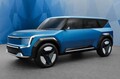 キア最大の電動SUV　新型EV9、プロトタイプ発見　自動運転にFODも　2023年欧州発売予定