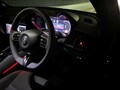 アルファロメオらしさとは？ついに日本上陸を果たした新型「アルファロメオ ジュニア」をテストドライブ