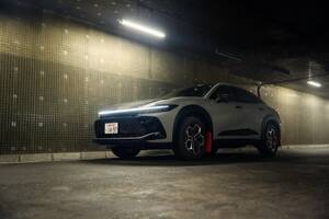 トヨタが手がけたホンキのアソビグルマ──新型クラウン・クロスオーバーRS“ランドスケープ”試乗記