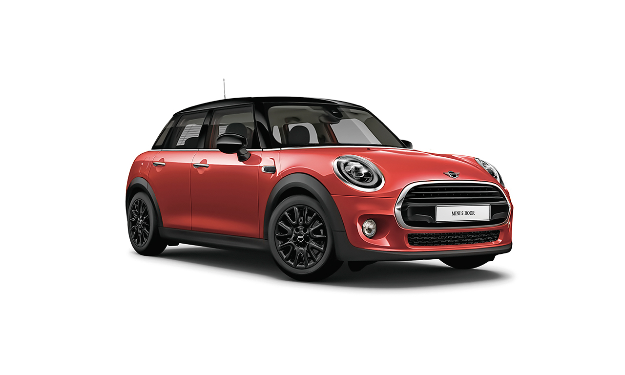 日本初導入カラーに注目 限定車の Mini 5ドア ローズウッド エディション が発売 Le Volant Carsmeet Web 自動車情報サイト 新車 中古車 Carview
