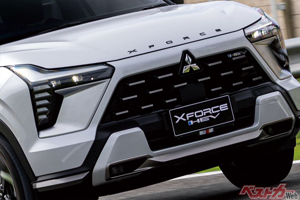 本気で日本導入求む!!　三菱エクスフォース「ハイブリッド」の完成度高すぎ！　大好評のおもしろ機能とは？