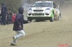 競技中のラリーマシンは常に危険と隣り合わせ!!　WRCの最前線でカメラがとらえたクラッシュの決定的瞬間!!