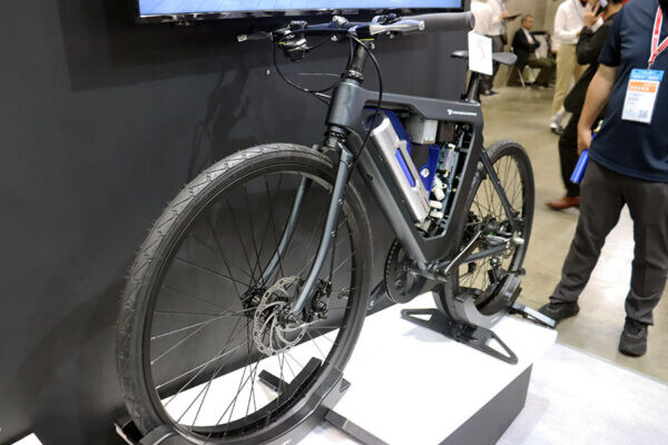 「水素アシスト自転車」実は最強かも!?  市場展開は未知数も電動アシストに勝てる可能性