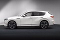 マツダの次世代SUV「CX-60」が姿を現した！ 日本発表は4月、さらに高級化する内外装を画像でチェック