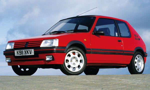 歴代ナンバーワン ホットハッチ は プロが思い入れ満載で選ぶ国産 輸入車 6選 ベストカーweb 自動車情報サイト 新車 中古車 Carview