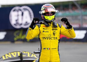 セーフティカー3度出動の大波乱！　抜群スタート決めたフォルナローリ2勝目｜FIA F2スパ・フランコルシャン スプリントレース