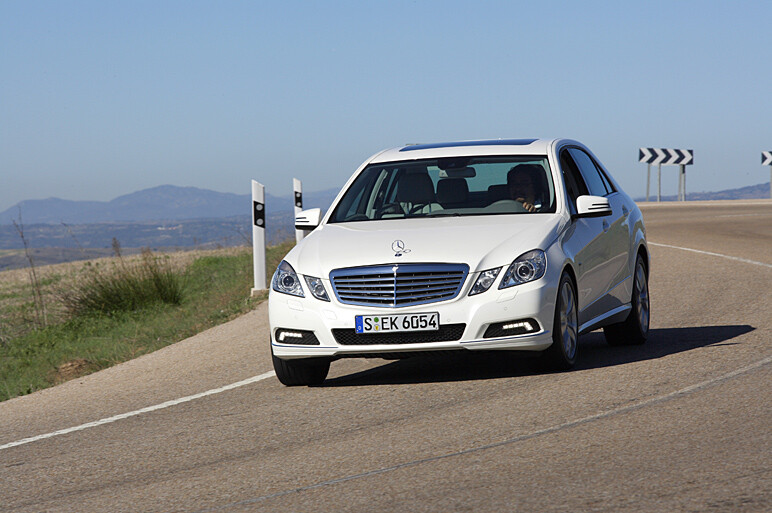 Eクラス海外試乗後編 ベンツ安全技術、詳解