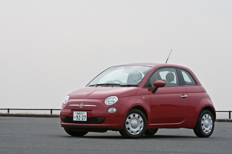 河口まなぶも胸キュン!　Fiat500 1.2POPに試乗