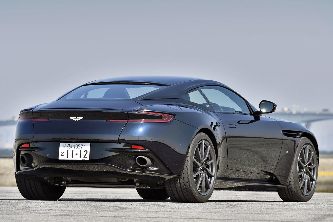 スーパーカー年代記 095 アストンマーティンdb11は新世代モデル第1弾として登場したスーパーグランドツーリング Webモーターマガジン 自動車情報サイト 新車 中古車 Carview