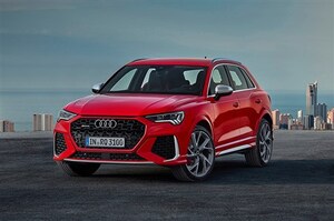 アウディのコンパクト高性能SUV・RS Q3は走りもデザインもベビーウルスだった