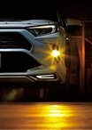 〈トヨタ・RAV4〉一部まだ電球なの！　フルLED化から始める、RAV4 ライティングカスタム｜ヒカリモノ