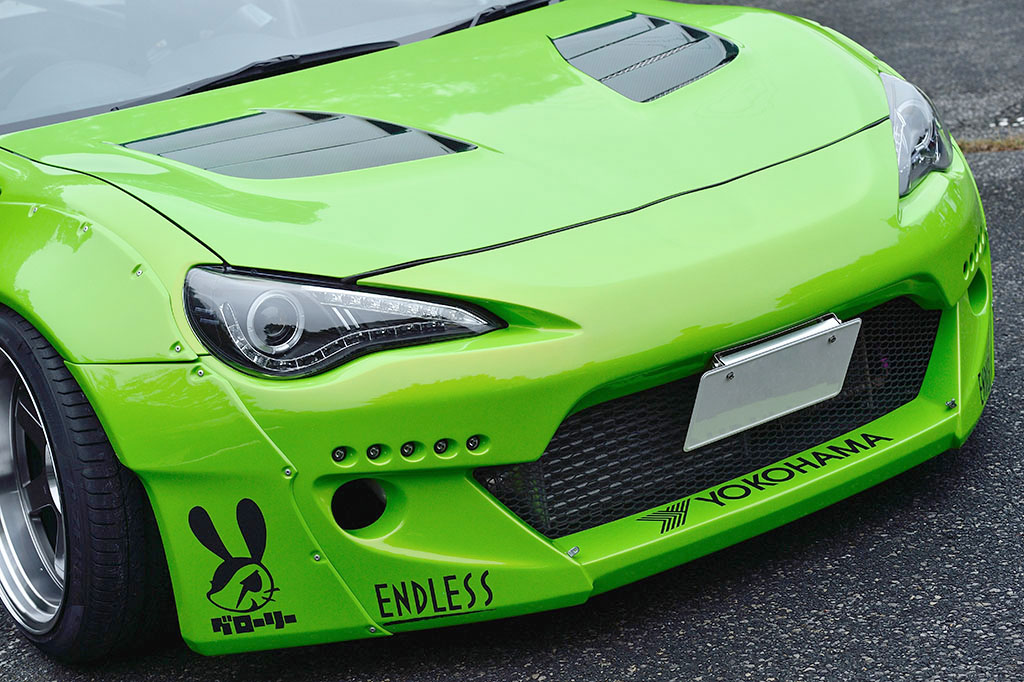 やりすぎ86のオーナーは23歳 トレンドの最先端を突っ走る超ド派手なzn6 Web Option 自動車情報サイト 新車 中古車 Carview