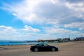 運転中のスマホ操作はどこまでOK？ 信号待ちや渋滞で停車したときに操作していいのか解説