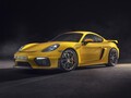 ポルシェから718スパイダーと718ケイマンGT4が登場、予約受注開始