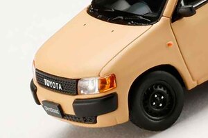 トヨタ「プロボックス」が1/64スケールで登場！ カスタム仕様もラインアップした商用車ミニカーの出来のよさに注目です