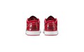 ナイキ「エア ジョーダン 1 LOW “Varsity Red”」は足もとを照らす個性的なパテントレザー──GQ新着スニーカー
