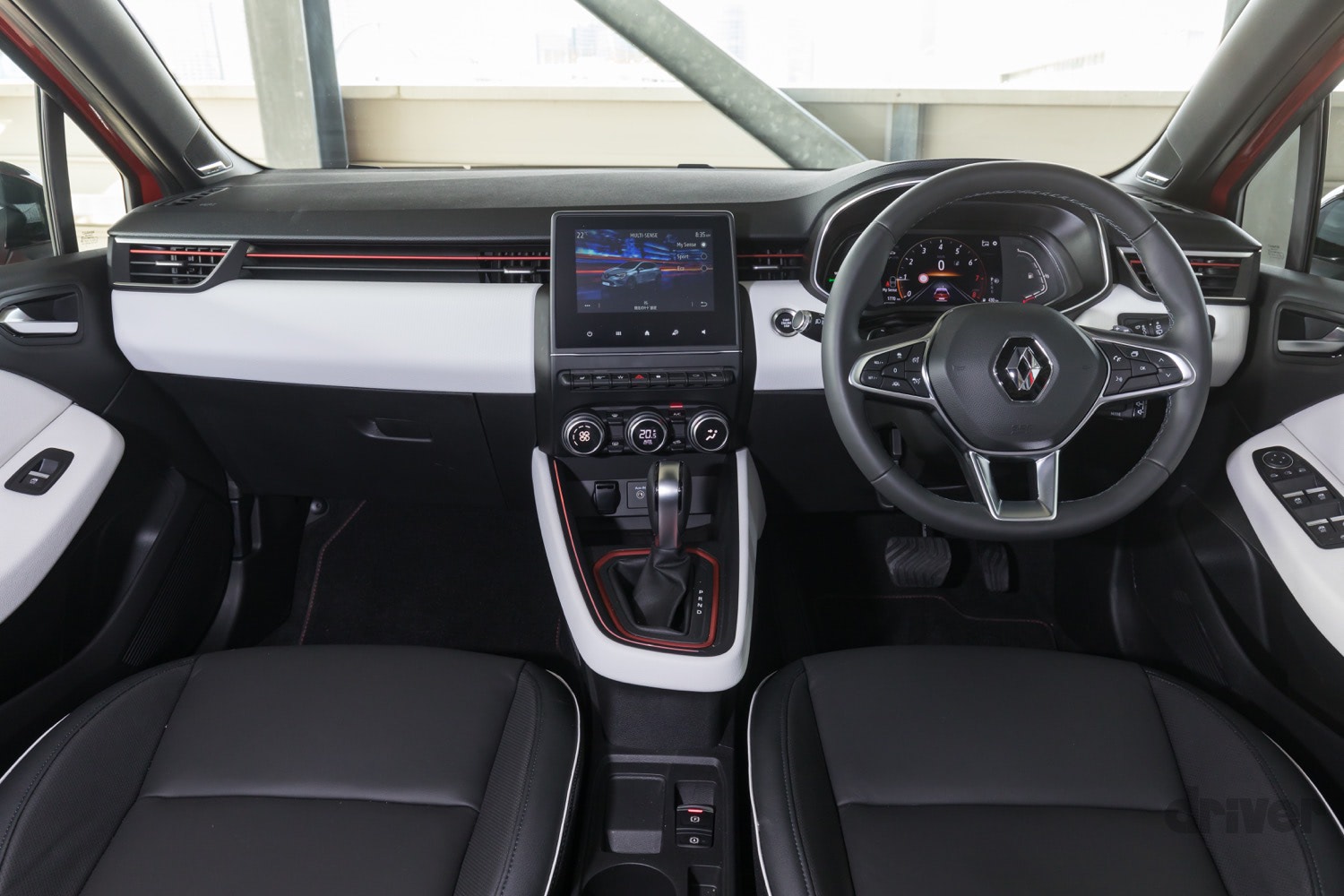 Cセグメント顔負けレベル 真の欧州no 1の実力に驚いた ルノー 新型ルーテシア 試乗 Driver Web 自動車情報サイト 新車 中古車 Carview