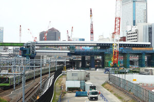 山手線の車両基地をもうすぐ“橋が横断!?” 東京「環状4号線」工事もりもり進行中 品川の“海と山”直結！