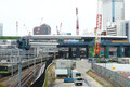 山手線の車両基地をもうすぐ“橋が横断!?” 東京「環状4号線」工事もりもり進行中 品川の“海と山”直結！