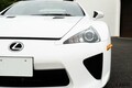いまや“億超え”が当たり前!? 日本車を代表するスーパーカーが海外オークションで落札 14年前の「白いLFA」とは