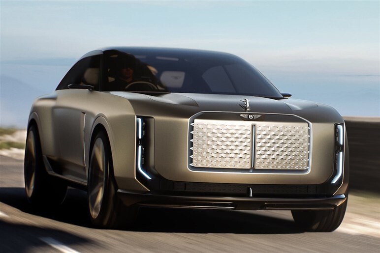 ベントレーの“赤ちゃんベンテイガ”は電動化！ 高級コンパクトSUVが2026年デビュー予定