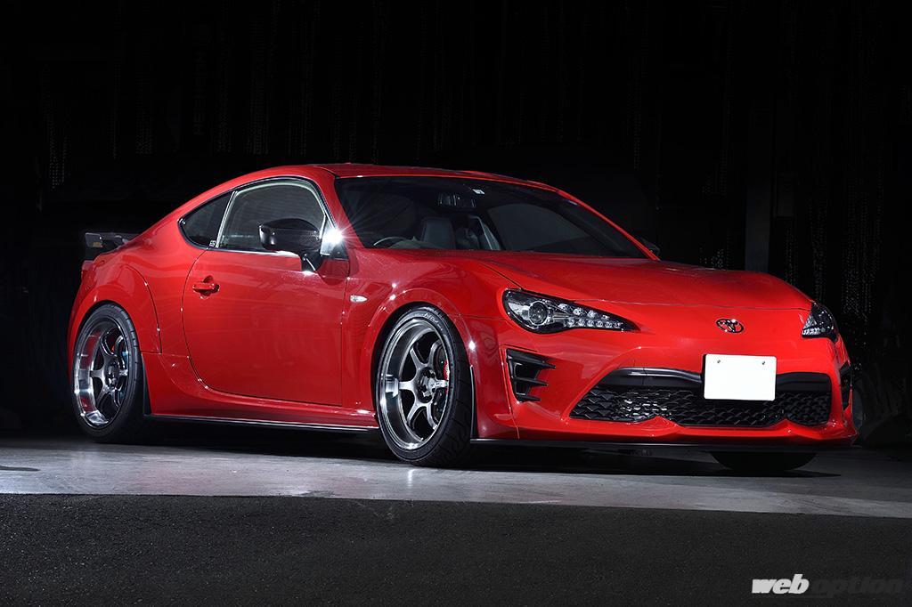 オプション8月号の見どころをチェックしてみた 巻頭特集はatやcvtなど2ペダル車チューンだ Web Option 自動車情報サイト 新車 中古車 Carview