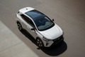 三菱が新型コンパクトSUV「グランディス」を発表！ フルハイブリッドモデルもラインナップし2025年内に欧州で販売開始【新車ニュース】