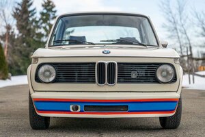BMW「2002ターボ」が約2030万円で落札！愛好家に大切にされていた1台でした