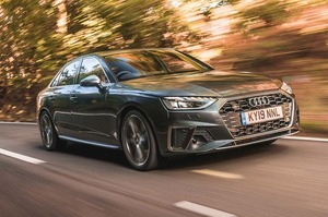 アウディS4/S5　英国で販売中止　ディーゼル不調、次世代車投入を前にラインナップ整理