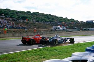 【特集】レースが“格闘技”と化す瞬間……男の怒りは最高潮に。F1で物議を醸した接触を一挙振り返り