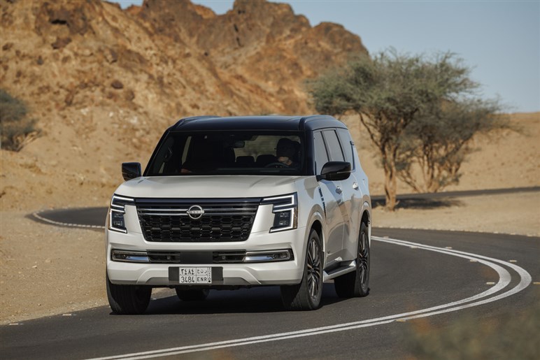 【国内導入検討中】“海外育ちの大型SUV”日産「パトロール」試乗　空白の18年…離れたユーザーは戻るか？