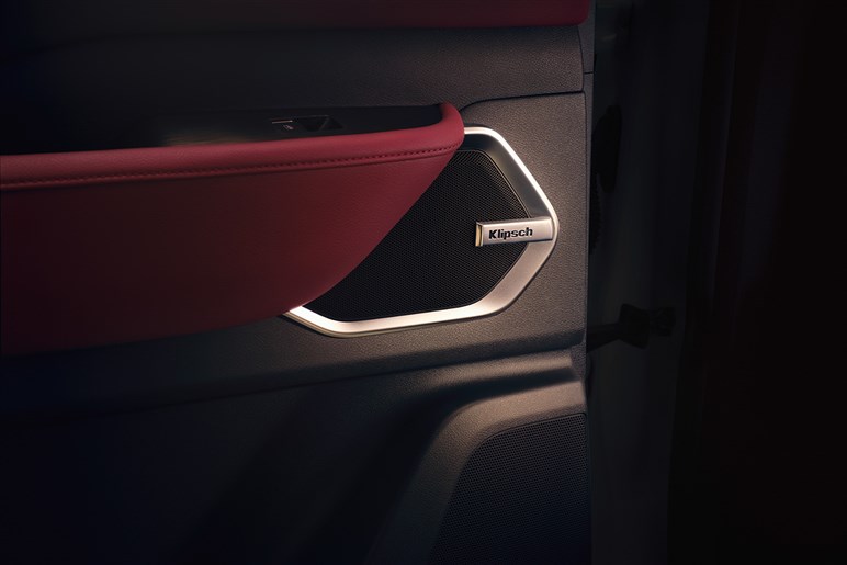 【国内導入検討中】“海外育ちの大型SUV”日産「パトロール」試乗　空白の18年…離れたユーザーは戻るか？