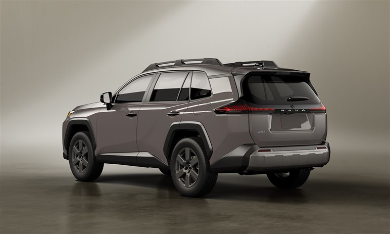 トヨタ新型「RAV4」世界初公開。3つのデザインを用意、新開発ハイブリッド採用…国内は25年度内発売へ