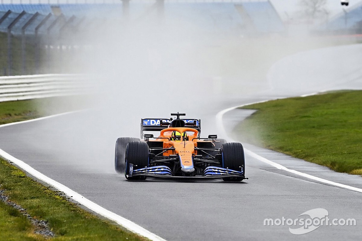 マクラーレンf1新車mcl35m 雨のシルバーストンで初走行 ノリスがステアリング握る Motorsport Com 日本版 自動車情報サイト 新車 中古車 Carview