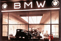 BMWのロゴはプロペラじゃない！ 走りにこだわる独プレミアムブランドの歴史とは？