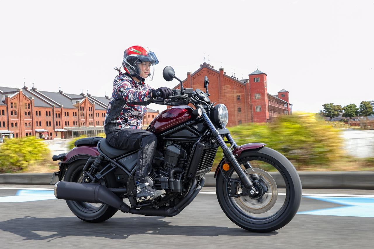 ほぼ月刊オートバイ 梅本まどかとオートバイ Vol 30 Honda Rebel 1100 Dct Webオートバイ 自動車情報サイト 新車 中古車 Carview