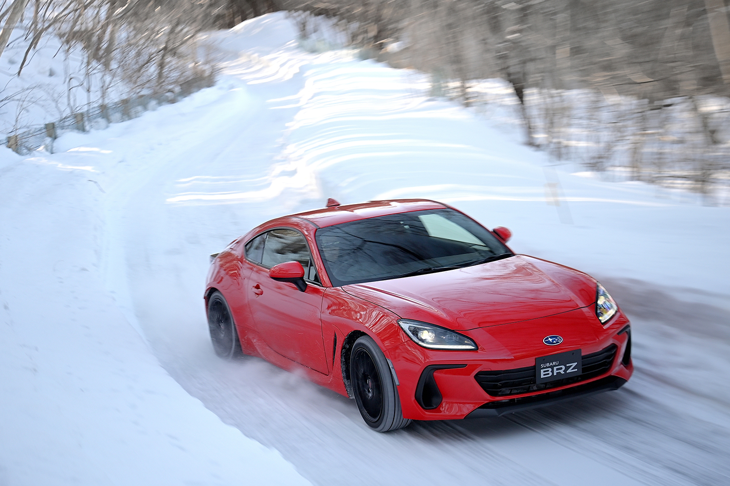 試乗 Frスポーツのbrzをなんと雪道で全開 まともに走れるの どころか 楽しすぎ て笑うレベルだった Web Cartop 自動車情報サイト 新車 中古車 Carview