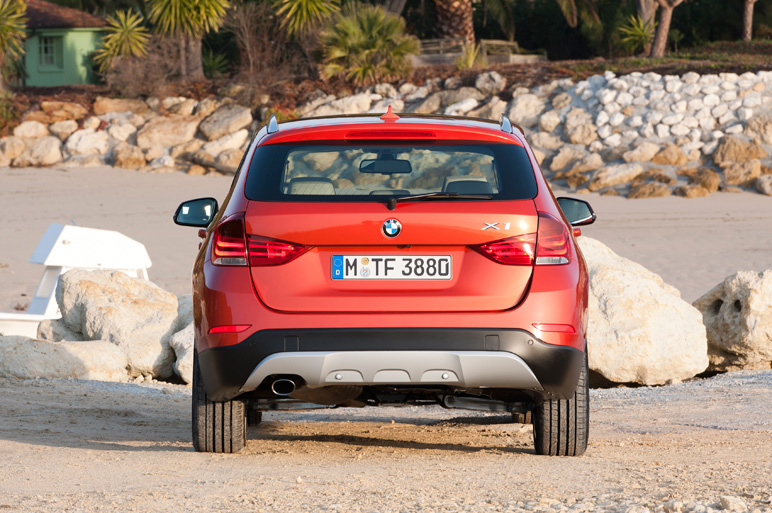 BMW X1 フェイスリフトバージョン発表！