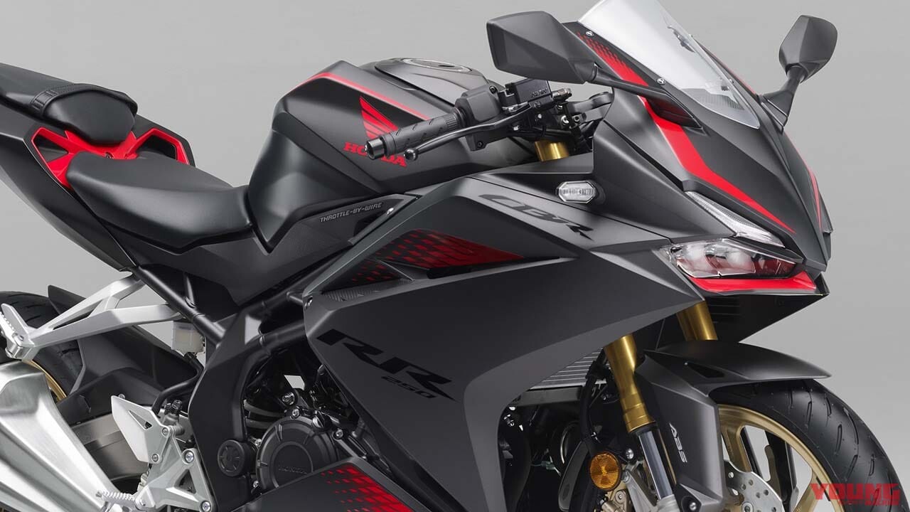 から厳選した ZX-25R対抗で2気筒最強の41ps！ ホンダCBR250RRは馬力アップ パーツ