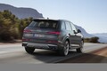 アウディ、Q7シリーズの高性能版「SQ7 TDI」を本国で発表