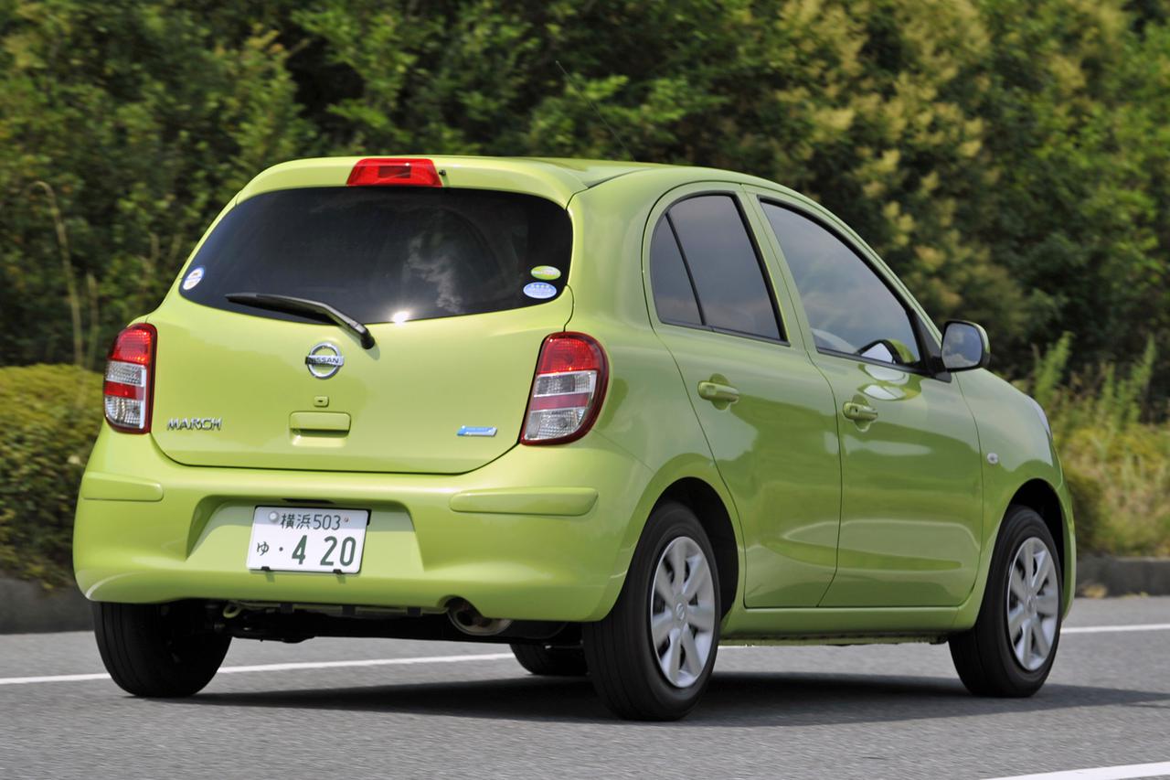 試乗 4代目となった日産 マーチは コンパクトカーで最も省燃費なクルマを目指した 10年ひと昔の新車 Webモーターマガジン 自動車情報サイト 新車 中古車 Carview