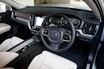 現行ボルボ唯一のセダン、新型S60はドイツ御三家と比べて実際どうなのか？
